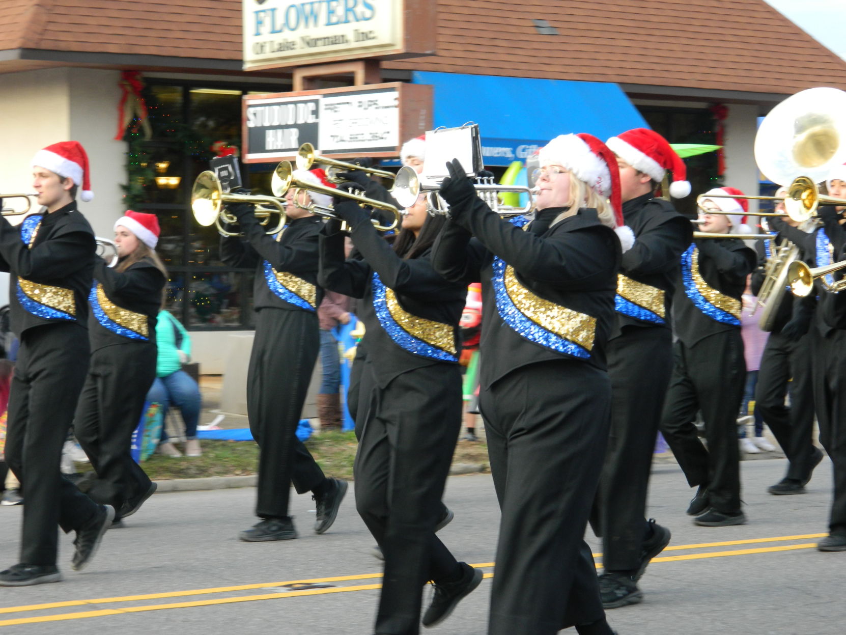 Mooresville Christmas Parade (393).JPG